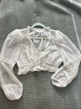 Sheer Lace-Trim White Puff Sleeve Crop Top